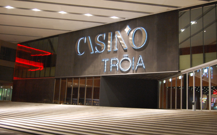Casino de Tróia: O Único do Alentejo